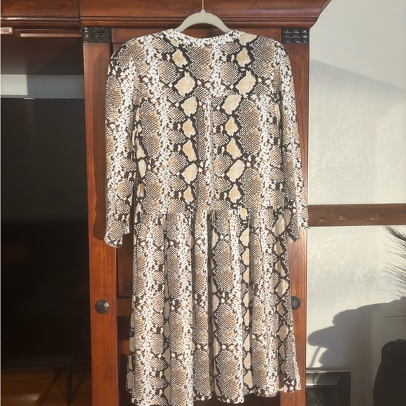 Maeve snake skin print dress - Picture 2 of 6